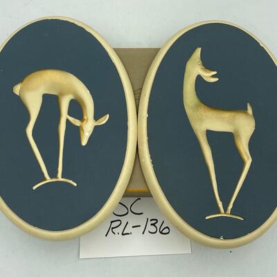 MCM deer wall hangers