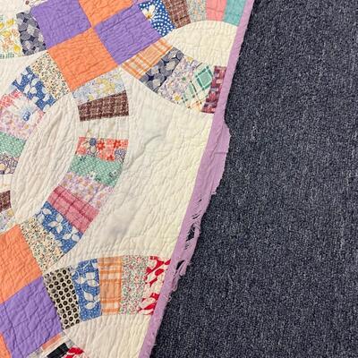 Wedding ring quilt