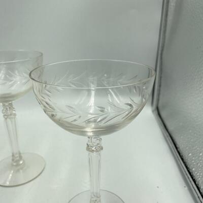 Fostoria Holly pattern