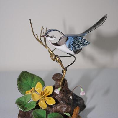 NORMAN BRUMM BIRD WIHT YELLOW FLOWER SCULPTURE COPPER ON ENAMEL OF BURL STAND