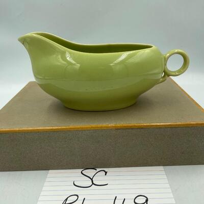 Chartreuse gravy sauce boat