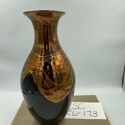 Beautiful Bruce Fairman vase