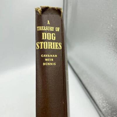 Dog lovers book lot