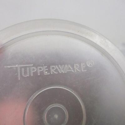 Kitchen Items - Some Tupperware