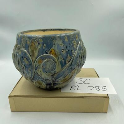 Blue pottery