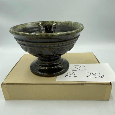 Beautiful vintage candy dish