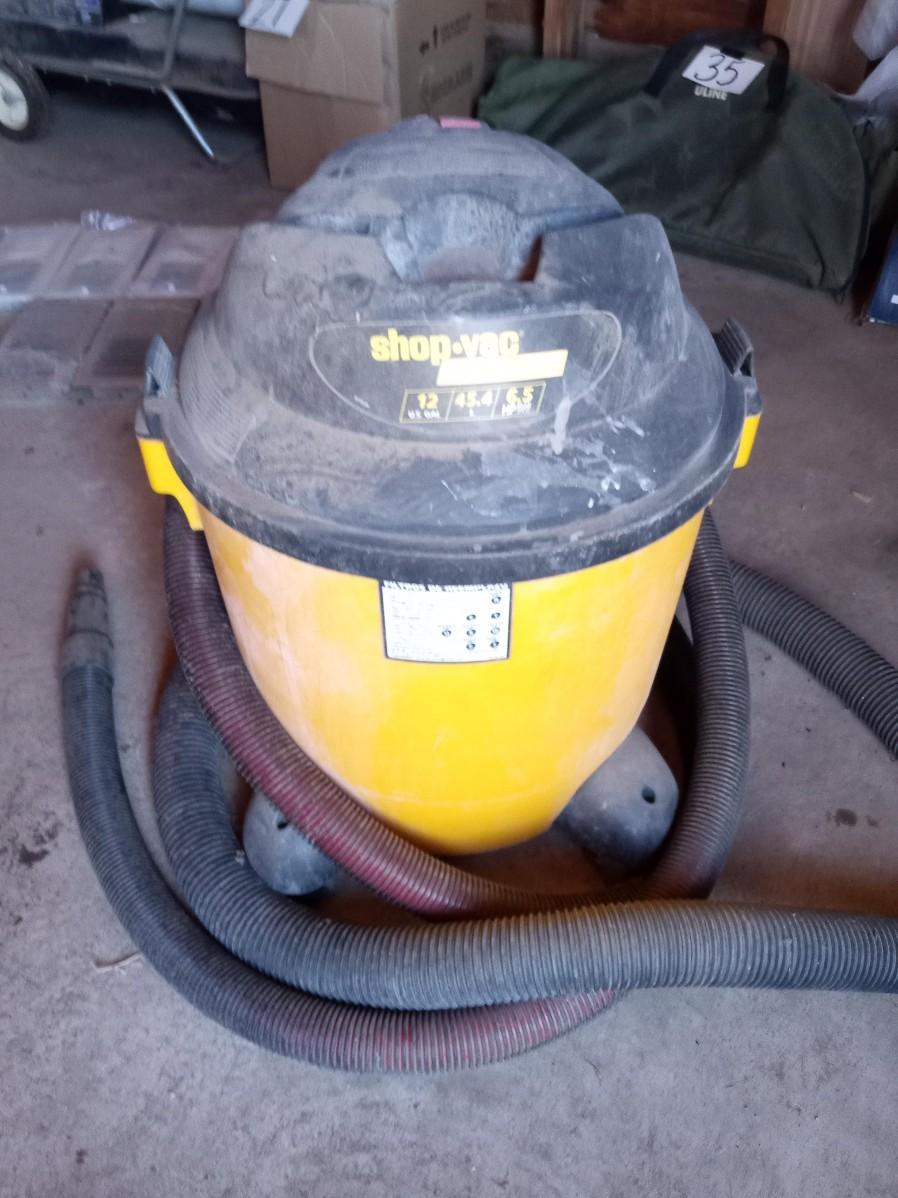 LOT 44 SHOP VAC ULTRA PRO 12 GALLON (SDS)