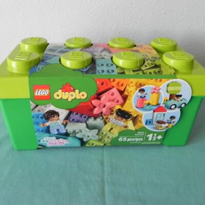 NEW LEGO 65pc AND-PAT MAT