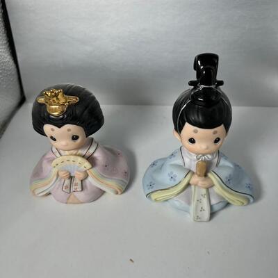 Precious Moments 5 Figurines and 1 trinket Box figurine