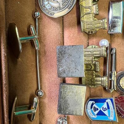 Judge's leather organizer with cufflinks Swiza Sheffield Alarm Clock, 2 lwather wallets