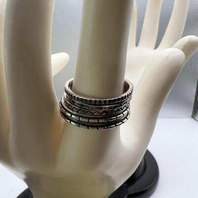 6 stackable sterling rings 12 Grms size 7
