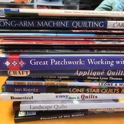 Lot of Books Quilting Sewing