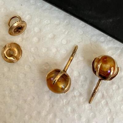 14k Gold Pronged Earrings with beautiful stones and screw on backs *change in description