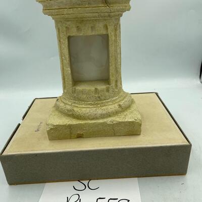 Pedestal photo frame