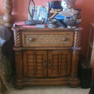 Tommy Bahama Night Stands2