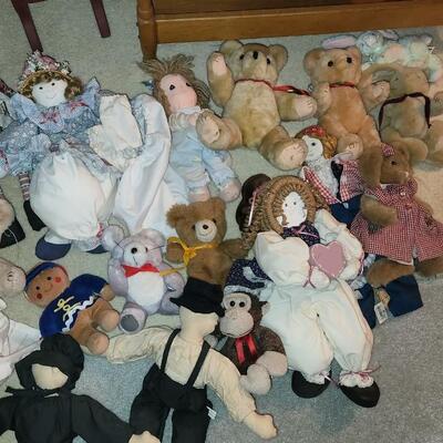 Large Lot Dolls Plush Bears Doll Furniture