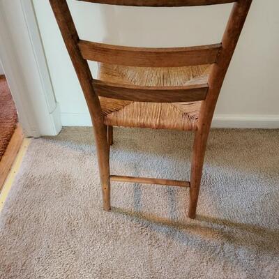 Ladder Back Rushed Chair