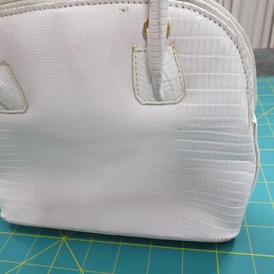 Vintage ASPECTS by LISETTE NEW YORK Ivory White Handbag Bag