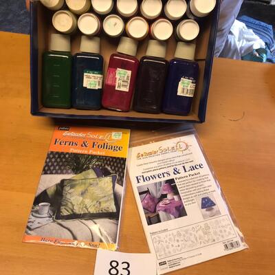 Tote of Material stain/ paint