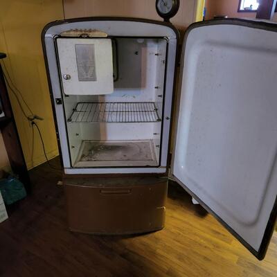 Philco Model A-622 Refrigerator