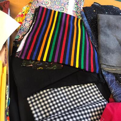 Flat of big squares mixed material