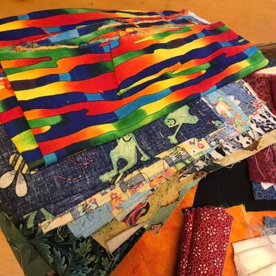 Flat of big squares mixed material