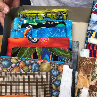 Flat of Big squares prints