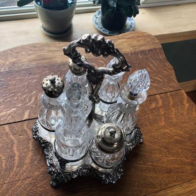Cruet Set