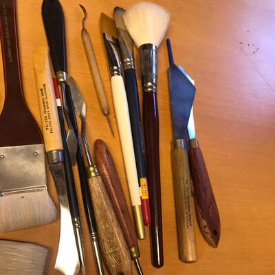 Oil Painting Brushes & Tools