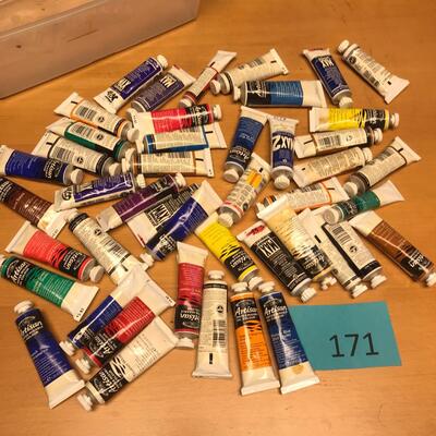 Artisan Oil Paint paint tubes