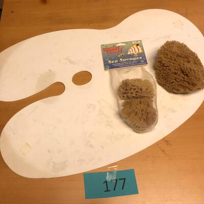 Lucite Painters Pallet & natural sponges