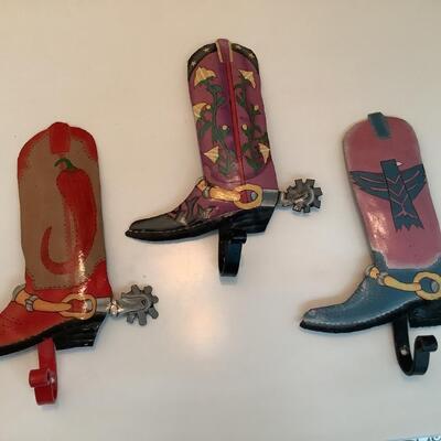 3 cowboy boots wall hanging hooks