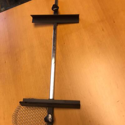 Paint brush Cleaner Adjustable Easle