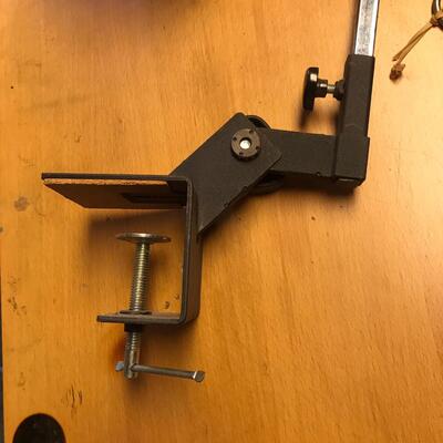 Paint brush Cleaner Adjustable Easle