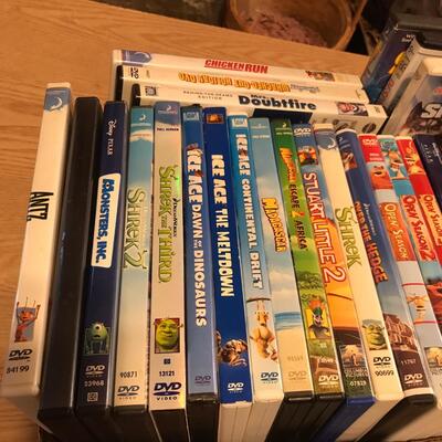 Flat of DVDs DISNEY FAMILY Kids