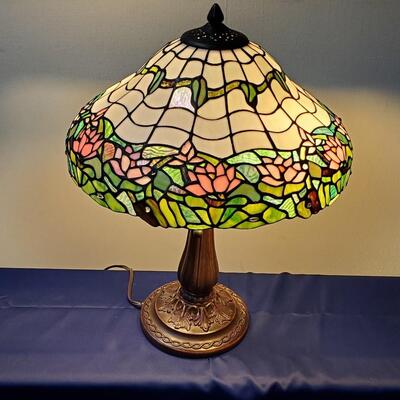 Water Lily Stained Glass Table Lamp