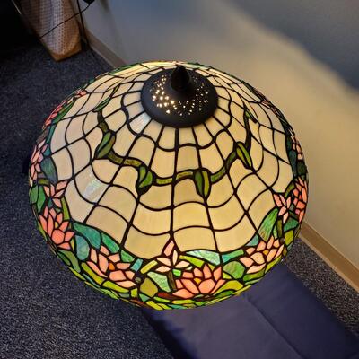 Water Lily Stained Glass Table Lamp