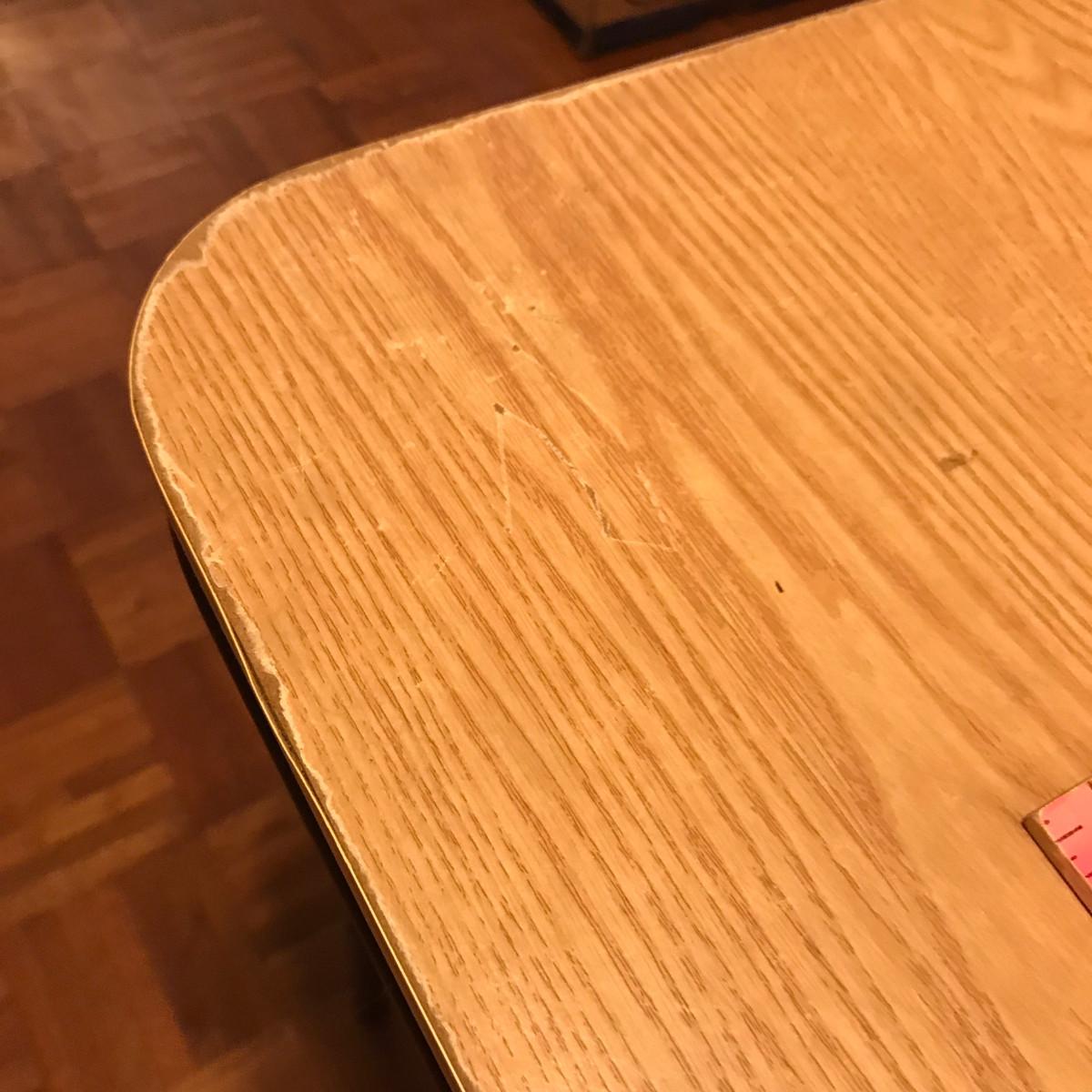 6-foot-folding-table-estatesales