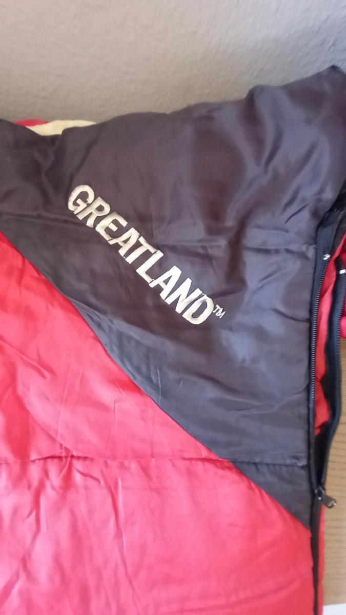 LOT 69 GREATLAND SLEEPING BAG WATER JUG CAMPING KIT EstateSales