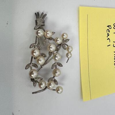 Vintage Pearl and  SS PIn