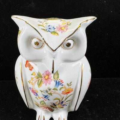 Aynsley fine China Owl  5"