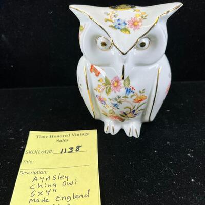Aynsley fine China Owl  5"