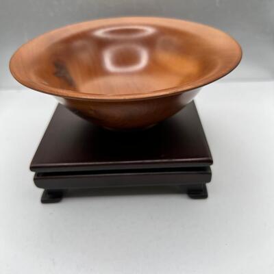 Fine turned Mahogany Bowl, Jade and stone Grapes and Flowers