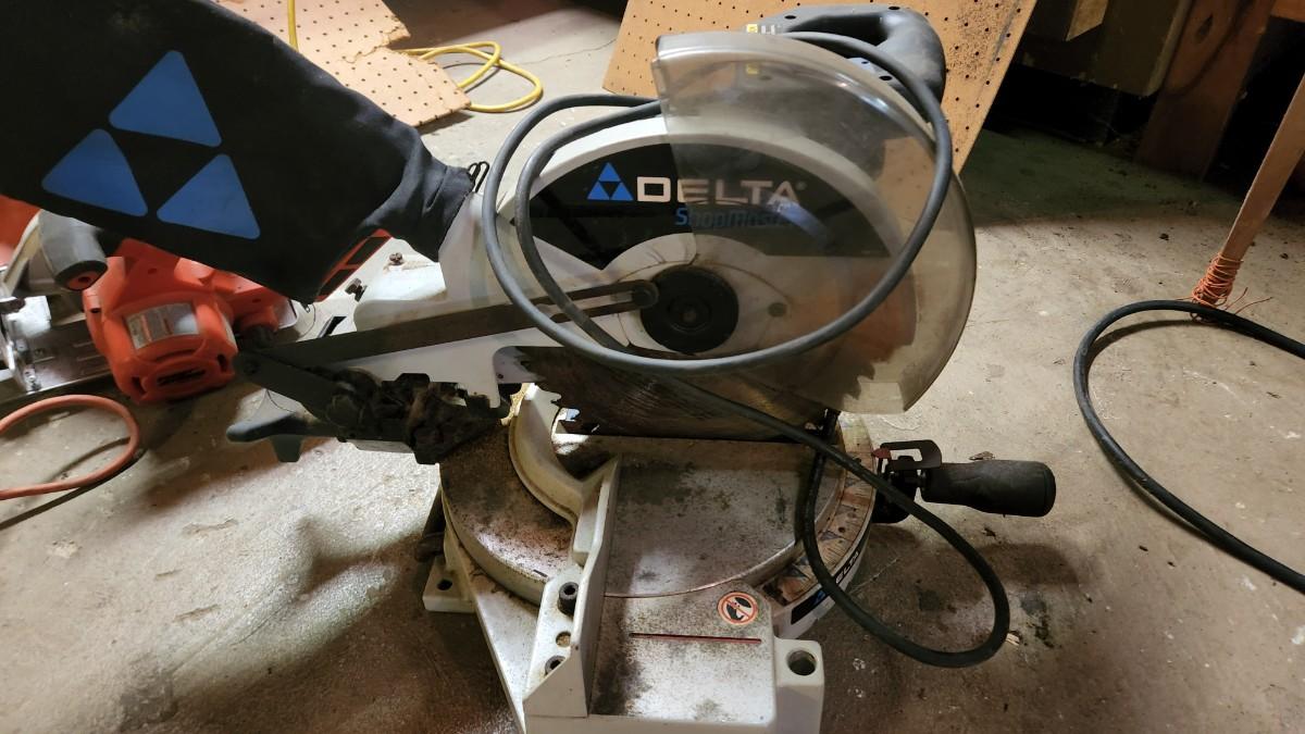 Delta ShopMaster MS250 10" Miter Saw