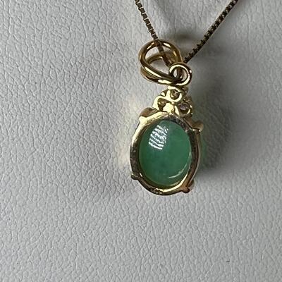 Jadeite Pendant 14K  14K Chain
