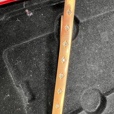 Antique 14K Cravet Pin