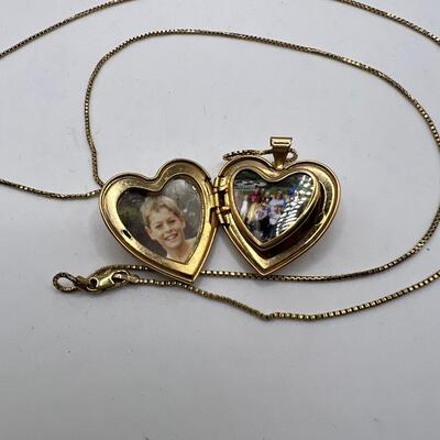 Antique 14 K Heart Locket  with multiple picture  frames and 14K 28" chain