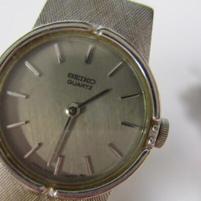 Wrist watches - Kenneth Cole - Seiko - Embassy