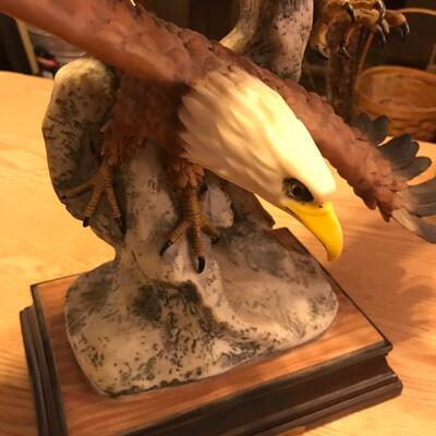 Resin Figure of Two Bald Eagles Flying