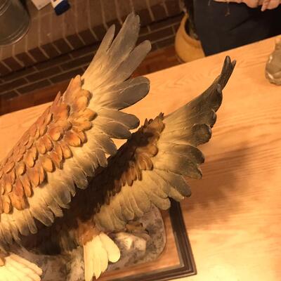 Resin Figure of Two Bald Eagles Flying